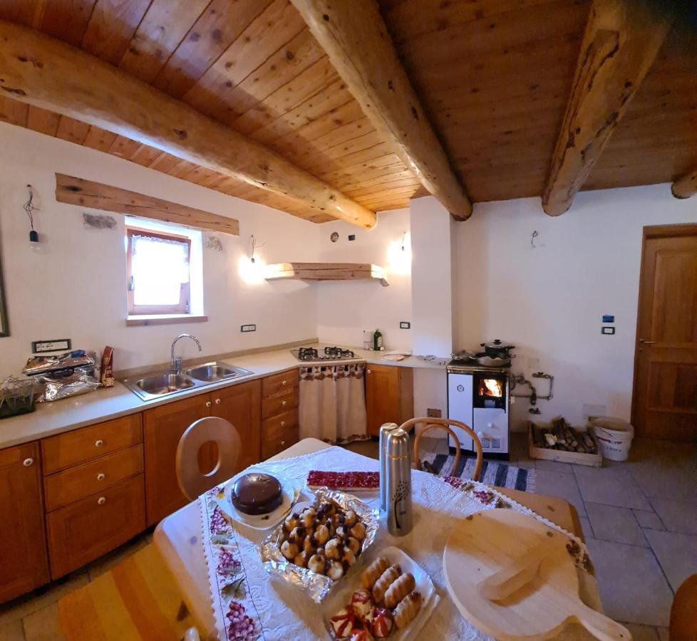 Baita Pra Petina Pale Di San Martino Siror Eksteriør bilde