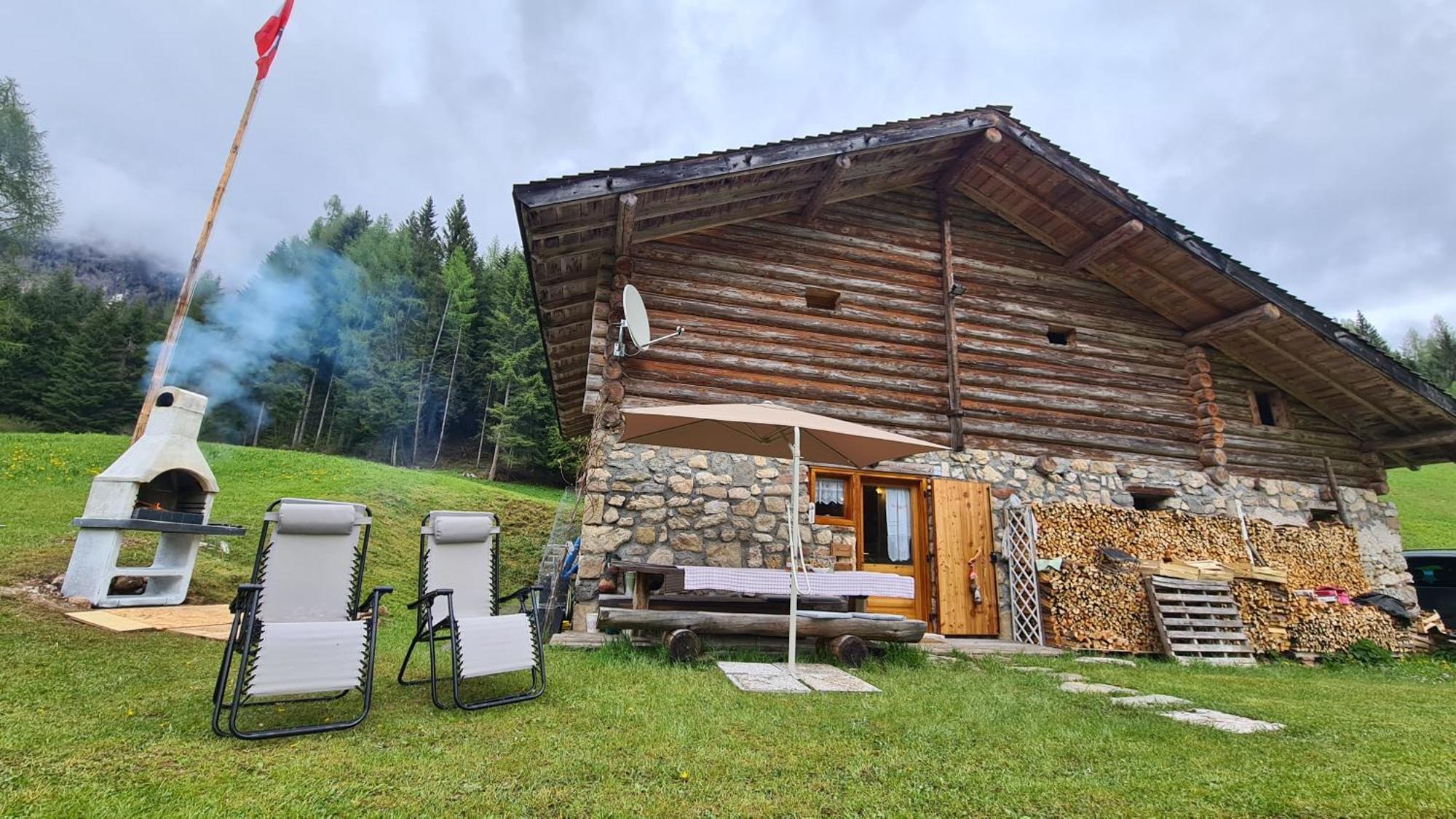 Baita Pra Petina Pale Di San Martino Siror Eksteriør bilde